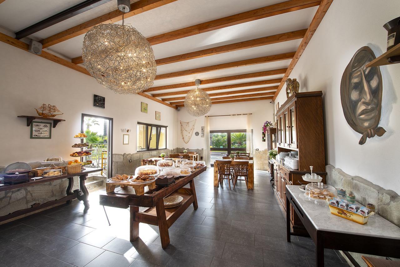 Hotel Rurale Orti Di Nora & Spa Santa Margherita di Pula Kültér fotó